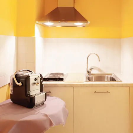 Per 4 Ospiti Nel Centro, A Pochi Passi Dal Mare ! Il Mozzo *