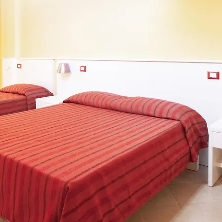 アパート Per 4 Ospiti Nel Centro, A Pochi Passi Dal Mare ! Il Mozzo *