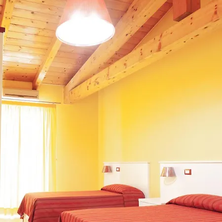 Apartamento Stanza Per 4 Ospiti Nel Centro, A Due Passi Dal Mare - Il Mozzo! *