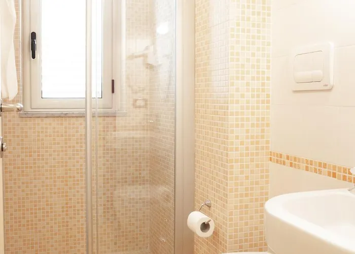 Per 4 Ospiti Nel Centro, A Due Passi Dal Mare ! Il Mozzo *